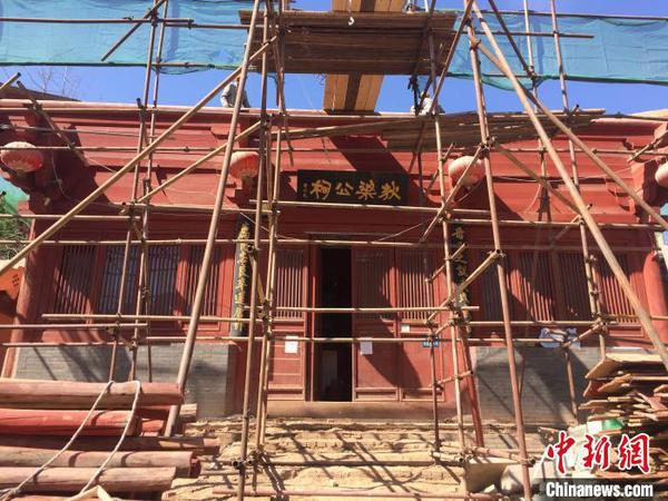 狄仁杰文化公园中正在按古法复建的狄梁人祠?！「呷鸱?摄