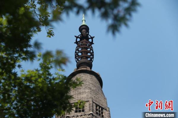 国家重点文保杭州保俶塔重新开放曾被风筝扯坏塔尖