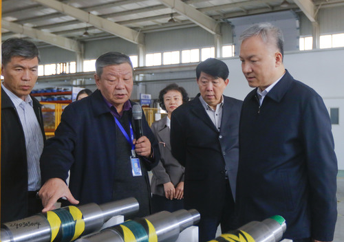 （二版7）2018年10月12日，尚斌义副主席带领经济委围绕推动滨海新区智能制造产业发展开展专题调研