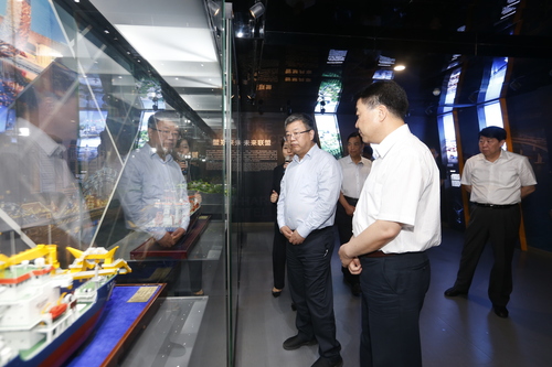 （二版8）2018年6月12日，赵仲华副主席带队赴河西区调研企业发展情况