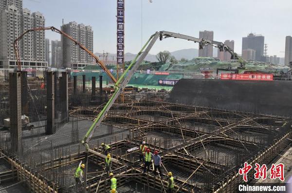 图为正在建设的甘肃简牍博物馆。　刘玉桃 摄