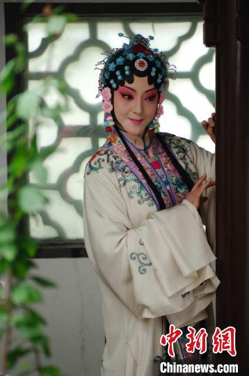 昆曲《牡丹亭？游园惊梦》剧照 主办方供图