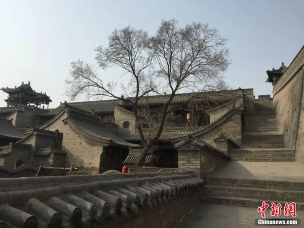 点击进入下一页