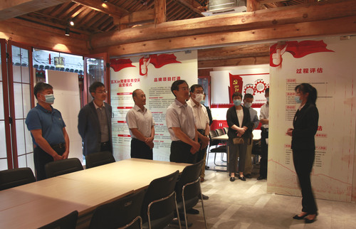 林抚生副主席一行视察周明刚委员工作室