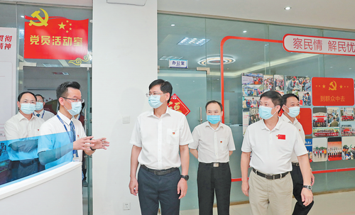 2020年7月1日，在中国共产党99岁生日当天，自治区政协主席、党组书记蓝天立到南宁市武鸣区开展主题党日活动。