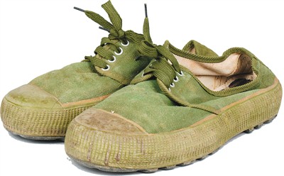 以身殉职的巫山移民干部冯春阳生前用品