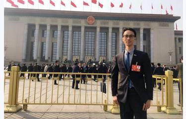 除了80分的基础分，他为何额外奖励自己10分？