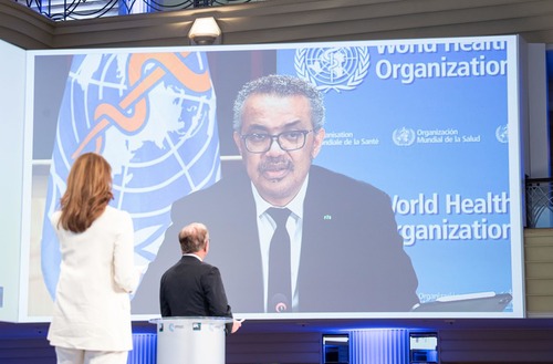 这是2月19日在德国慕尼黑拍摄的世界卫生组织总干事谭德塞通过视频出席慕尼黑安全会议线上特别会议的画面。新华社发（慕尼黑安全会议供图）