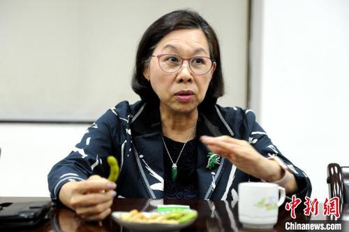 年逾七旬的女台商黄廖美淑说，她已在大陆接种第二剂新冠疫苗?！≌沤鸫?摄