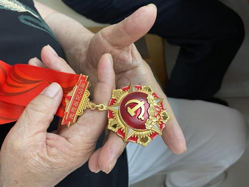 binary_middle (2) binary_middle (2)