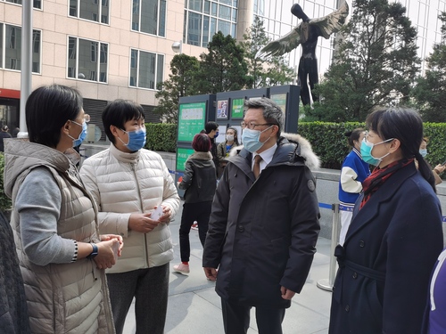 刘健副主席走访蒋领峰委员