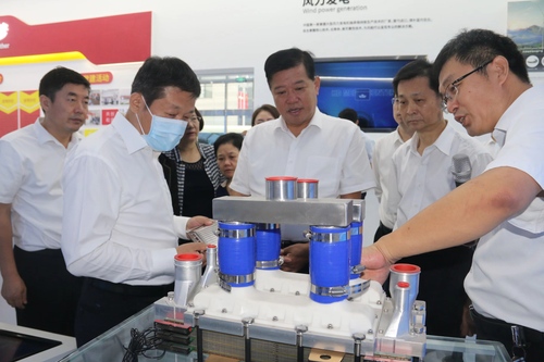 8月19日，围绕“推进我省新能源汽车产业(1439026)-20221031154522