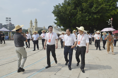 （闽站 福州市政协“创建国际消费中心城市(1479740)-20221114091316