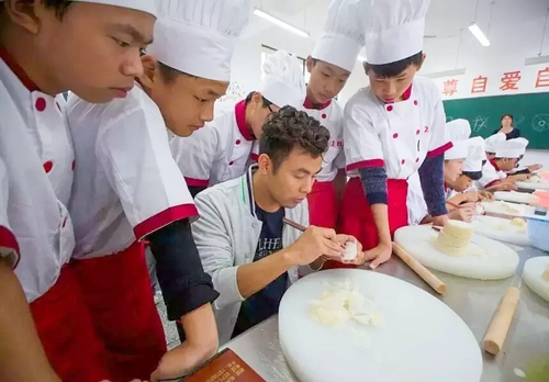 【我的履职故事3】成就更多“技能改变人生(1545011)-20221213090130