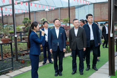 16日7版（苏站）周伟：一心一意谋发展 (1553745)-20221216084237