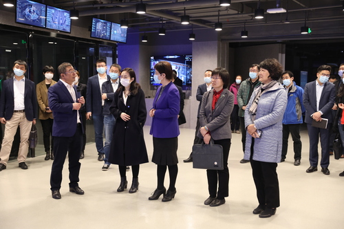 3-燕瑛委员深入企业调研联系界别委员群众(1639812)-20230130102249