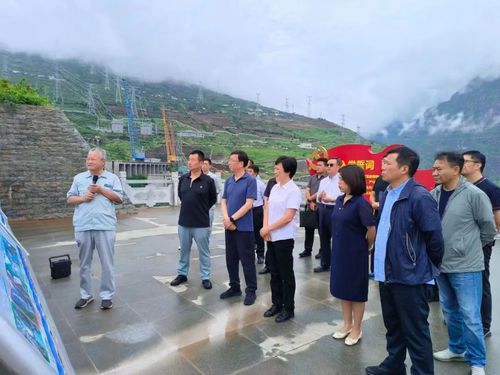 △2023年8月，西藏自治区政协党组副书记、副主席孟晓林率区政协经济和人口资源环境委员会考察组，围绕“加快水能资源开发、推动清洁能源发展”在广西、四川、云南开展学习考察。