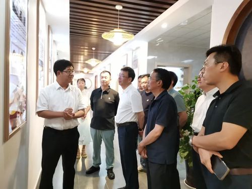 △2023年8月，西藏自治区政协党组副书记、副主席孟晓林率区政协经济和人口资源环境委员会考察组，围绕“加快水能资源开发、推动清洁能源发展”在广西、四川、云南开展学习考察。