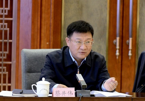 1700561455471204 1700561455471204