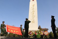 思想铸魂  铁心向党 