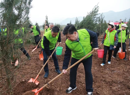 （陕站，政协奋进新征程专栏，主稿）乘风破(3620345)-20240104074939