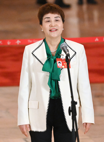 邓琳(4063743)-20240308091829