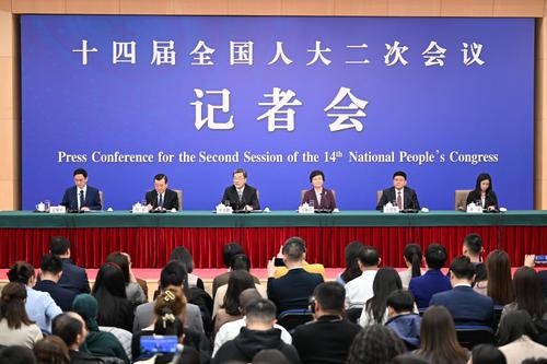 DcMkVWTVIheuBRHP DcMkVWTVIheuBRHP