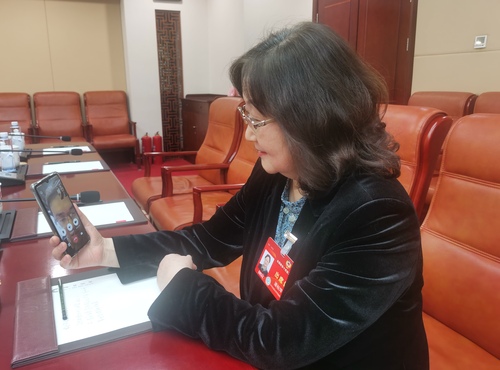 （连线）潘裕萍委员连线对话台湾青年(分离(4095585)-20240310072448