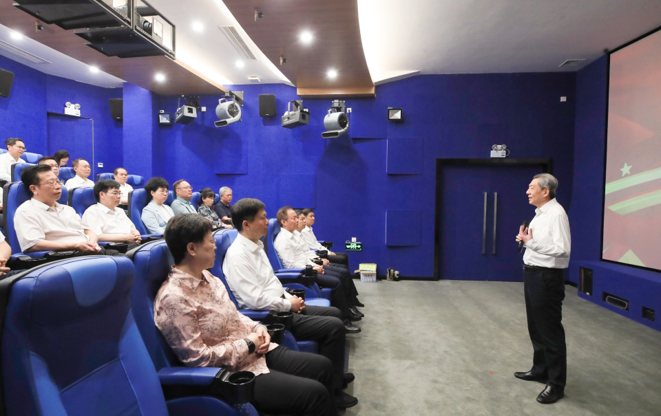 广西壮族自治区政协党组组织开展“重温习近平总书记重要讲话 强化廉洁从政干净干事自觉”主题党日暨实地廉政教育