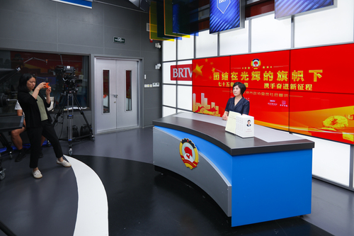 杨静慧委员照片4