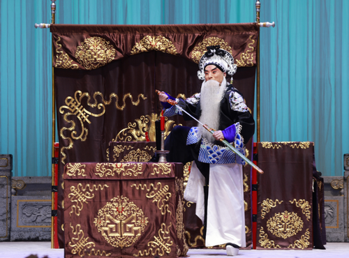 衣麟在《文昭关》中饰演伍子胥  毛琼雯摄