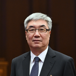 专注法治建设 勤勉履职为民