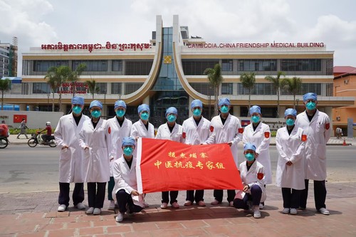 （“委员通道”上没讲完的故事）徐凤芹委员(6634275)-20250308104410