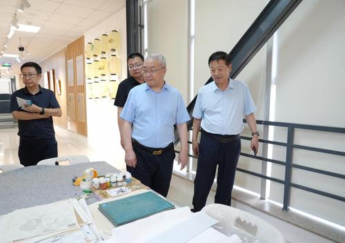 （7月16日 民生·教育）主稿配图：武利(7710631)-20250715105223