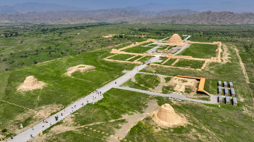 新华全媒头条·文明探源｜昭彰“文明密码”(7705192)-20250725175235