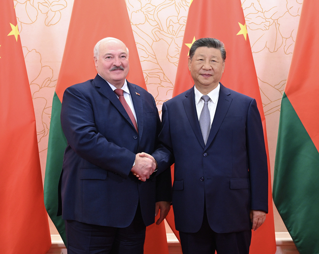 ??8月31日上午，国家主席习近平在天津迎宾馆会见来华出席2025年上海合作组织峰会和纪念中国人民抗日战争暨世界反法西斯战争胜利80周年活动的白俄罗斯总统卢卡申科。新华社记者 谢环驰 摄