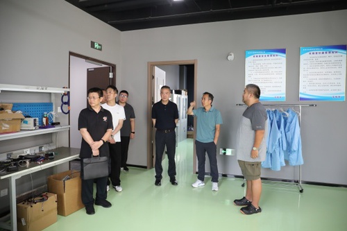 W020250804370622704803 W020250804370622704803