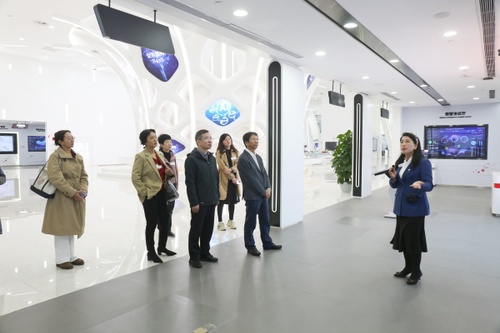 W020251016593959875075