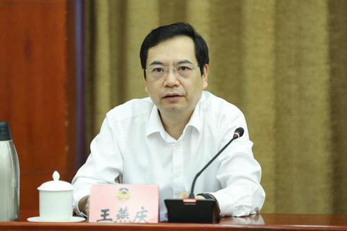 460a8e1b3a6da419e36cca17f566d39b