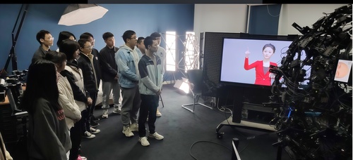 （11月18日 民生·教育）主版图-配图(8682825)-20251121171658