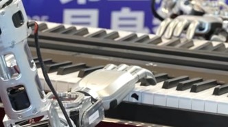 中关村具身智能机器人解锁“真干活”新技能