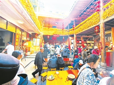 新春走基层 | 司莫拉佤寨里的幸福答卷