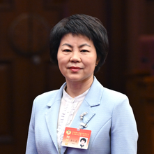 把群众健康放在心上