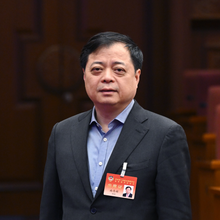 在产业一线书写履职答卷