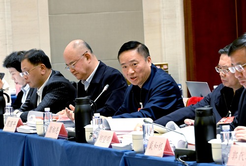 （两会照片+总工会） 3月6日，各小组讨(9645036)-20260310095353