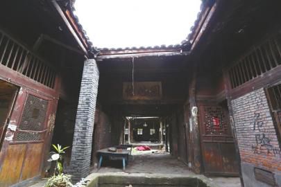 胡崇绅捐出的老宅，有700平方米，价值百万元以上。