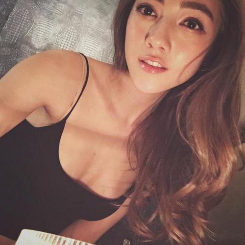 房祖名恋上19岁嫩模