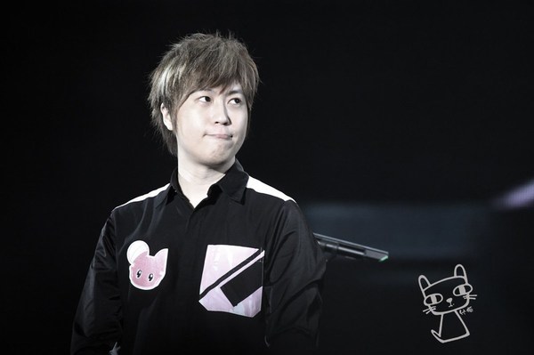 娱乐圈中的“黑二代” 黑道背景惹不起