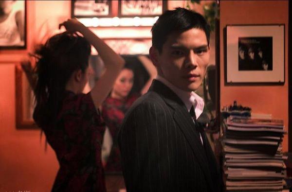 娱乐圈中的“黑二代” 黑道背景惹不起