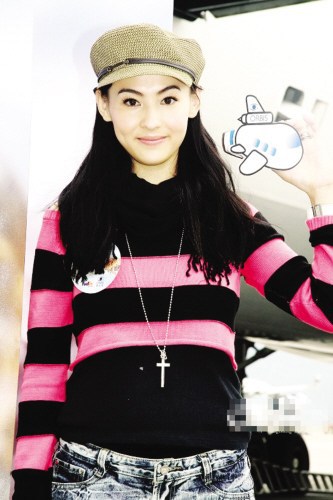 娱乐圈中的“黑二代” 黑道背景惹不起